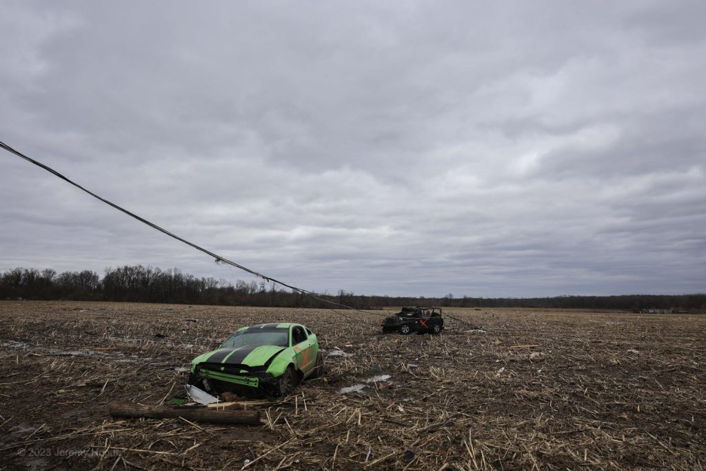 Gallery Deadly tornado leaves path of destruction in Sullivan, Indiana